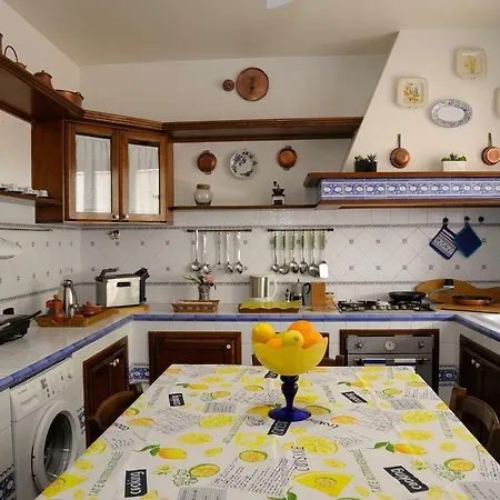 Alba Mondello Guest house Palermo